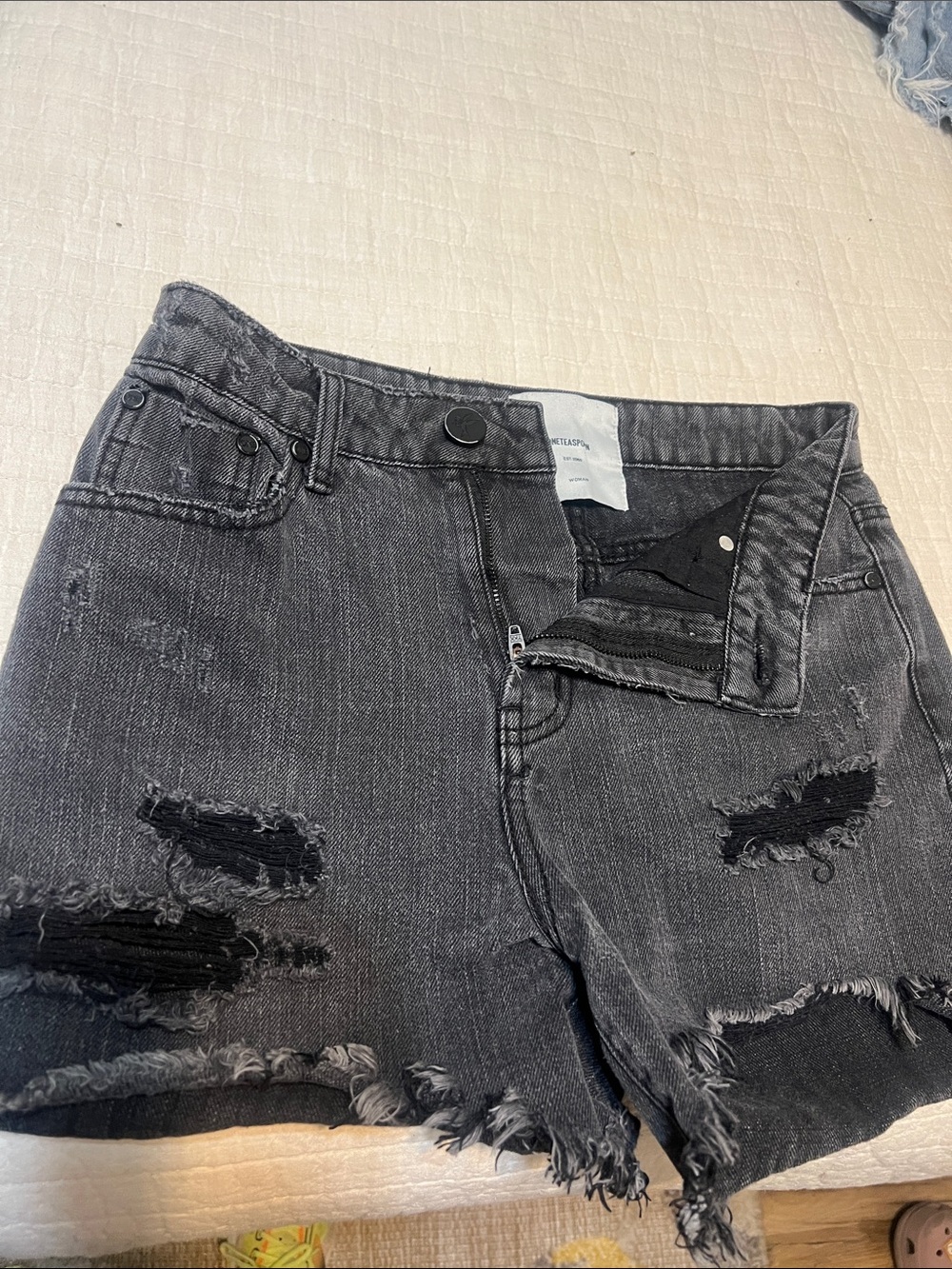 Jeans Subcategory Classification - Picture 7 of 9